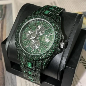 2026 New MISSFOX Luxury Men's Green Watches Automatic Date Fashion Waterproof Quartz Wrist Watches Man HipHop Iced Diamond Reloj